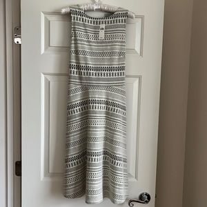 Banana Republic Dress Color: Gray/Cream Size 8